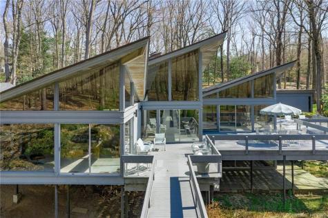 8 Laurel Lane Greenwich CT 06830