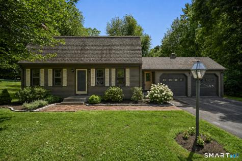 35 Sisk Street Middletown CT 06457