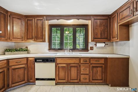 35 Sisk Street Middletown CT 06457