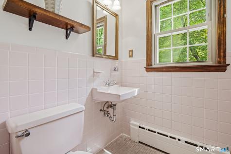35 Sisk Street Middletown CT 06457