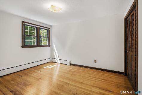 35 Sisk Street Middletown CT 06457