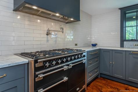 30 Knibloe Hill Road Sharon CT 06069