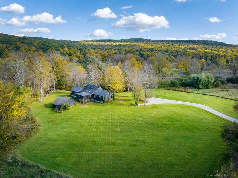 30 Knibloe Hill Road Sharon CT 06069