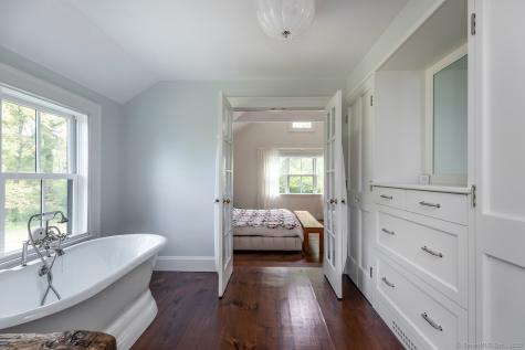 30 Knibloe Hill Road Sharon CT 06069