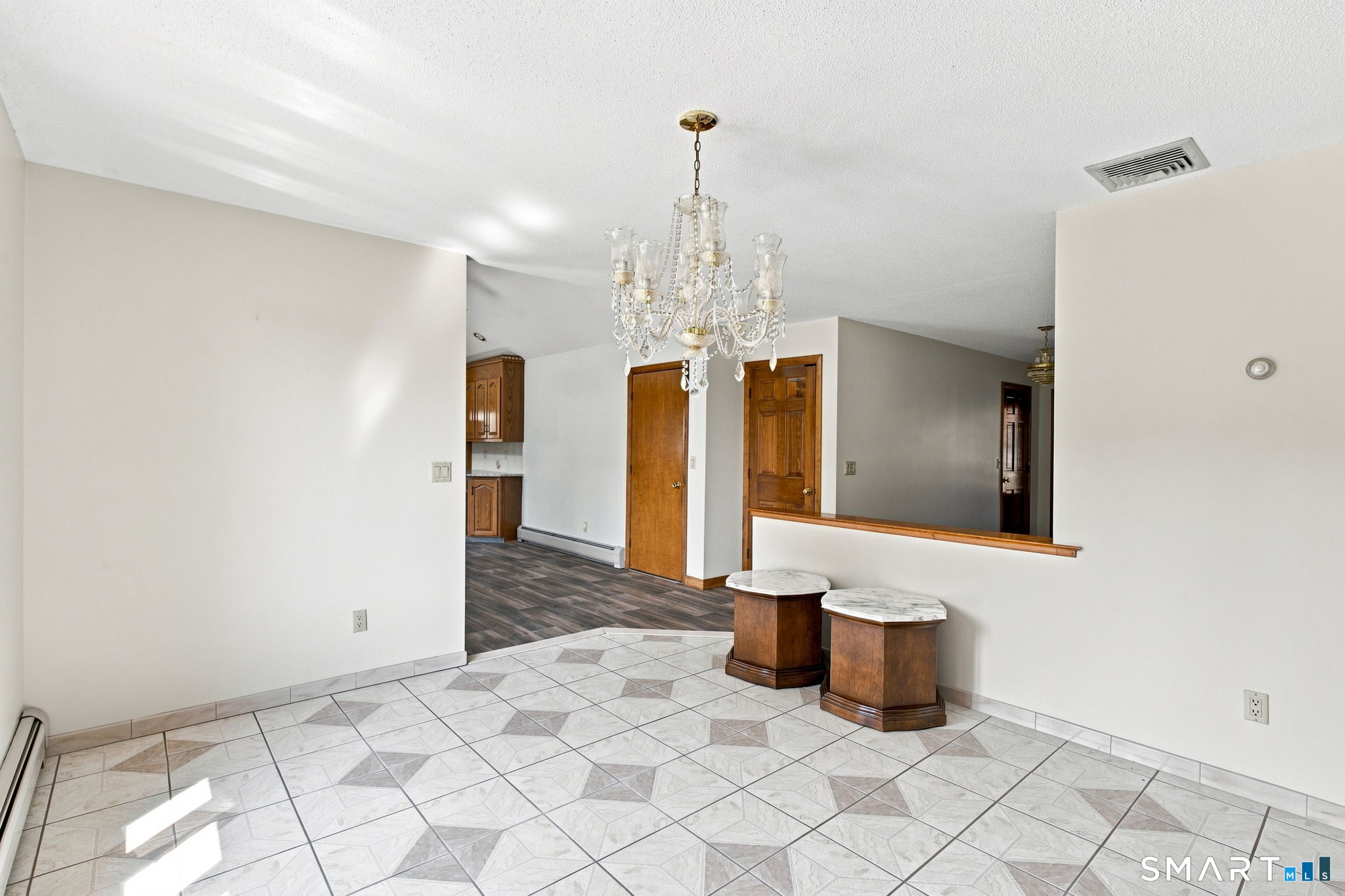 32 Knob Hill Lane Bristol CT 06010