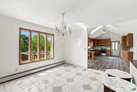 32 Knob Hill Lane Bristol CT 06010