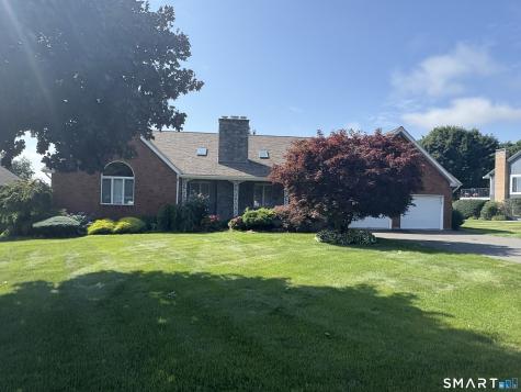 32 Knob Hill Lane Bristol CT 06010
