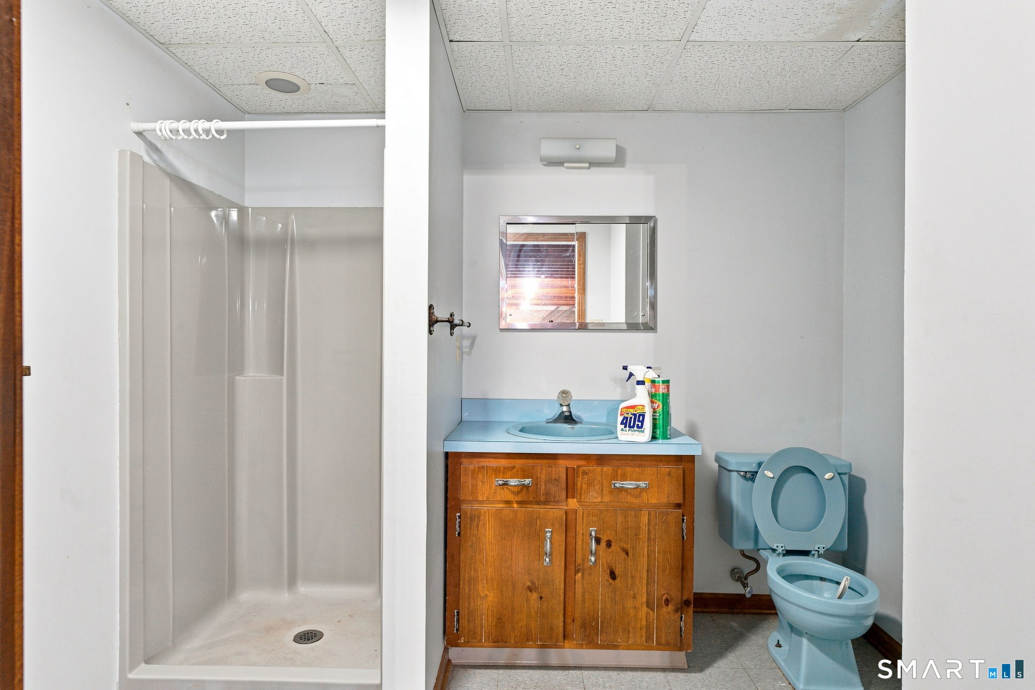 32 Knob Hill Lane Bristol CT 06010