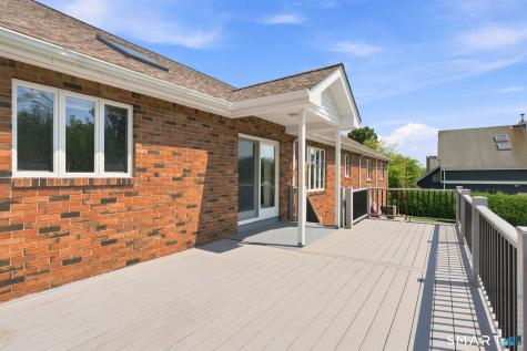 32 Knob Hill Lane Bristol CT 06010