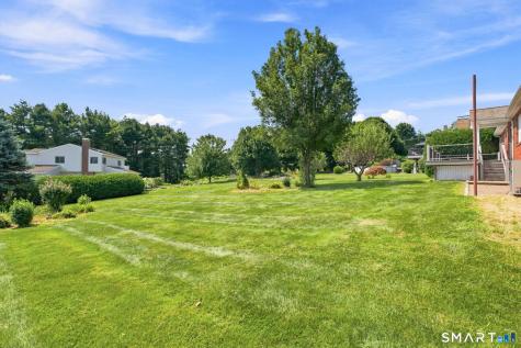 32 Knob Hill Lane Bristol CT 06010