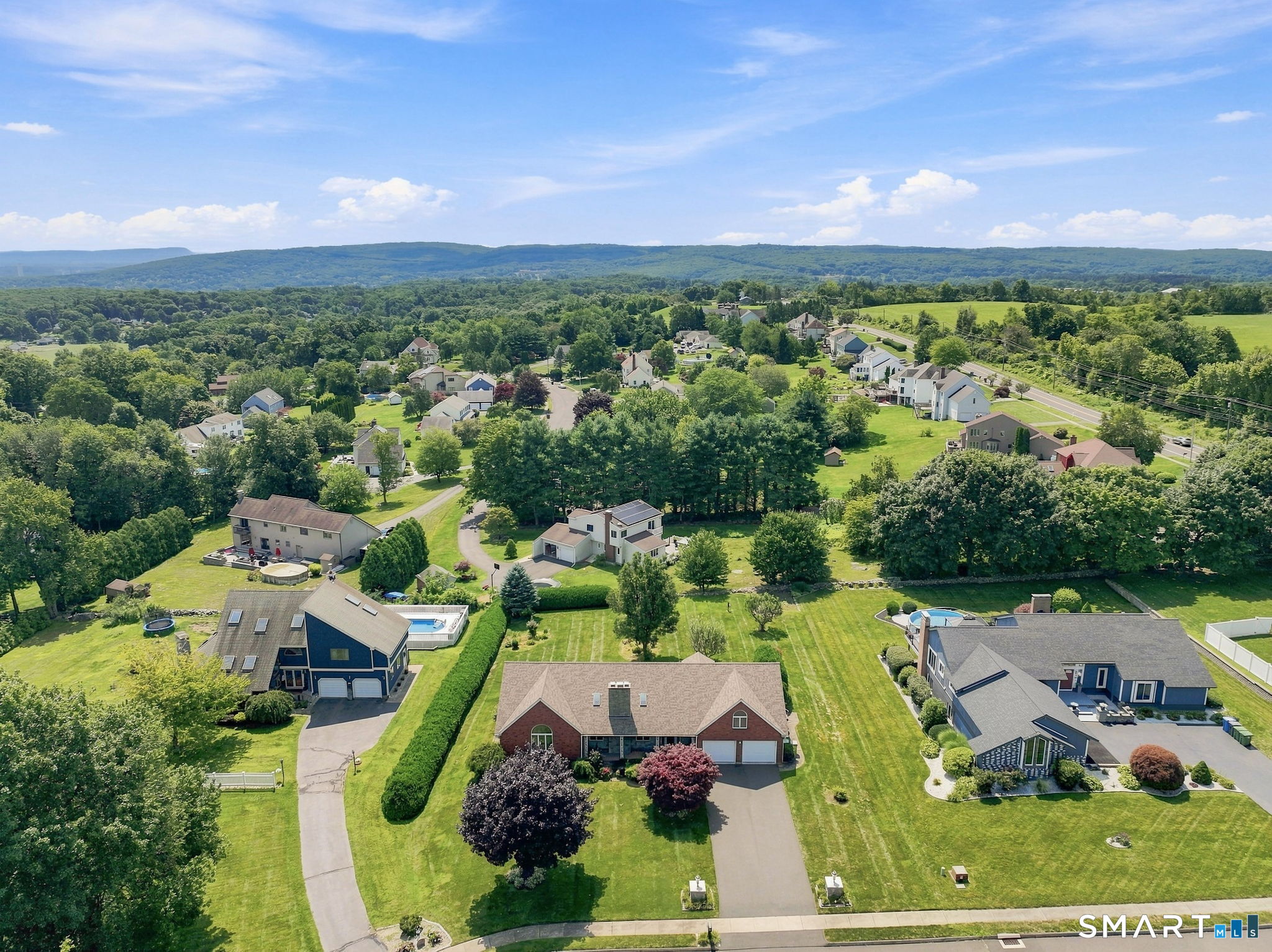 32 Knob Hill Lane Bristol CT 06010