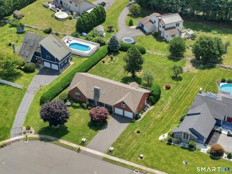32 Knob Hill Lane Bristol CT 06010