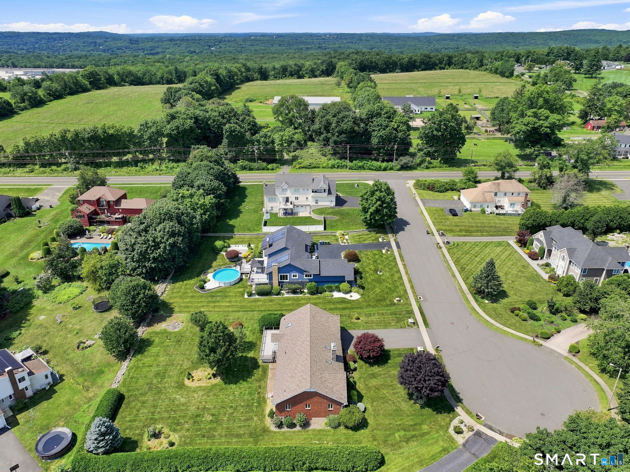 32 Knob Hill Lane Bristol CT 06010