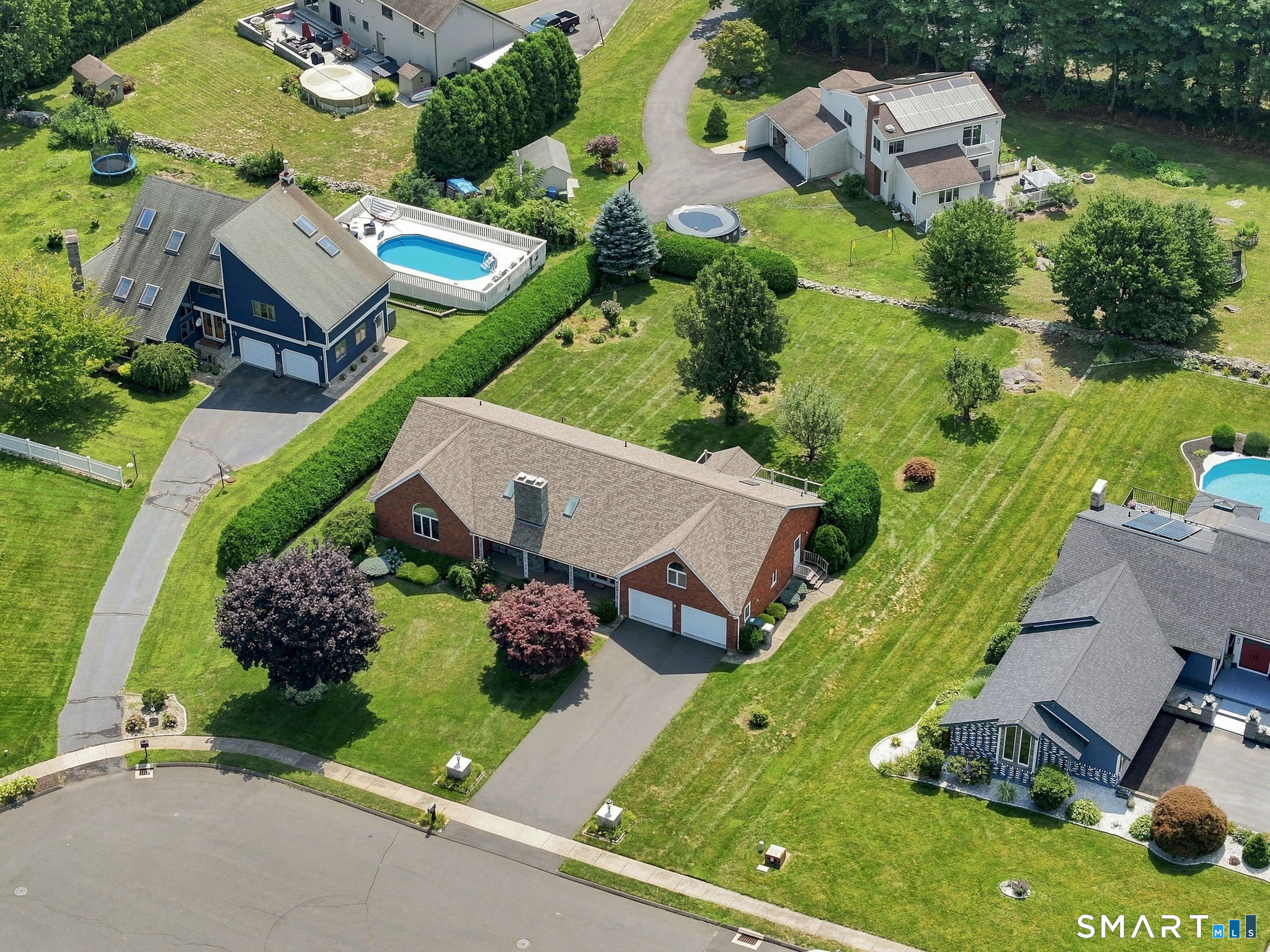 32 Knob Hill Lane Bristol CT 06010
