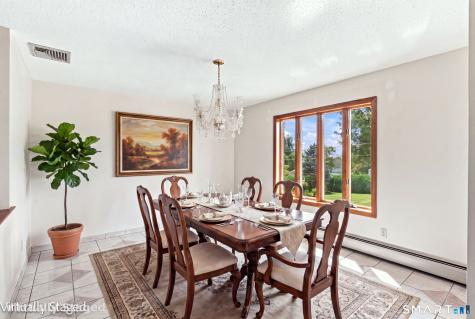 32 Knob Hill Lane Bristol CT 06010