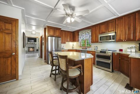24 Seabreeze Road Old Saybrook CT 06475