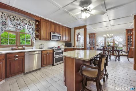 24 Seabreeze Road Old Saybrook CT 06475
