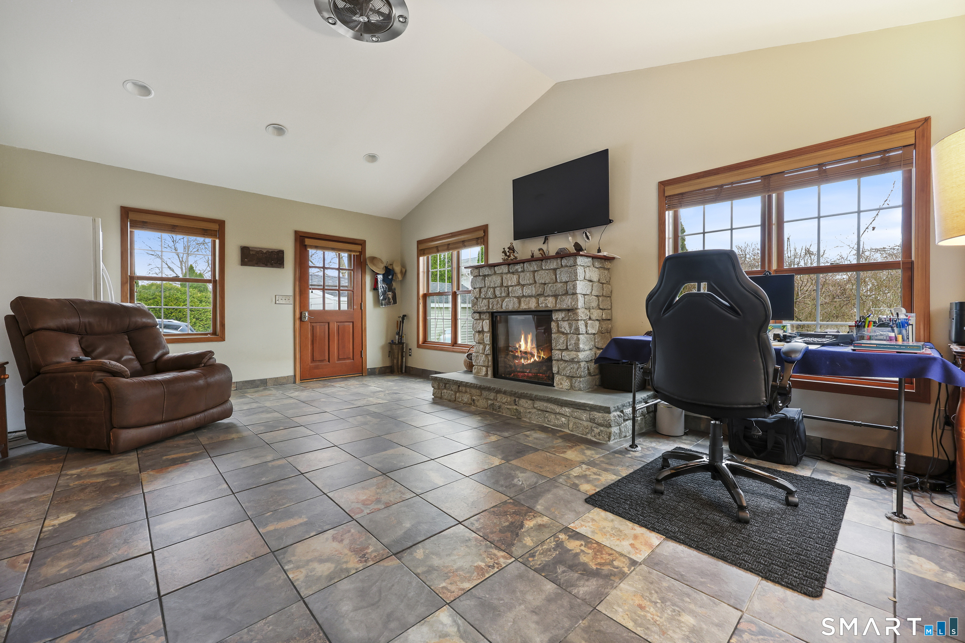 24 Seabreeze Road Old Saybrook CT 06475