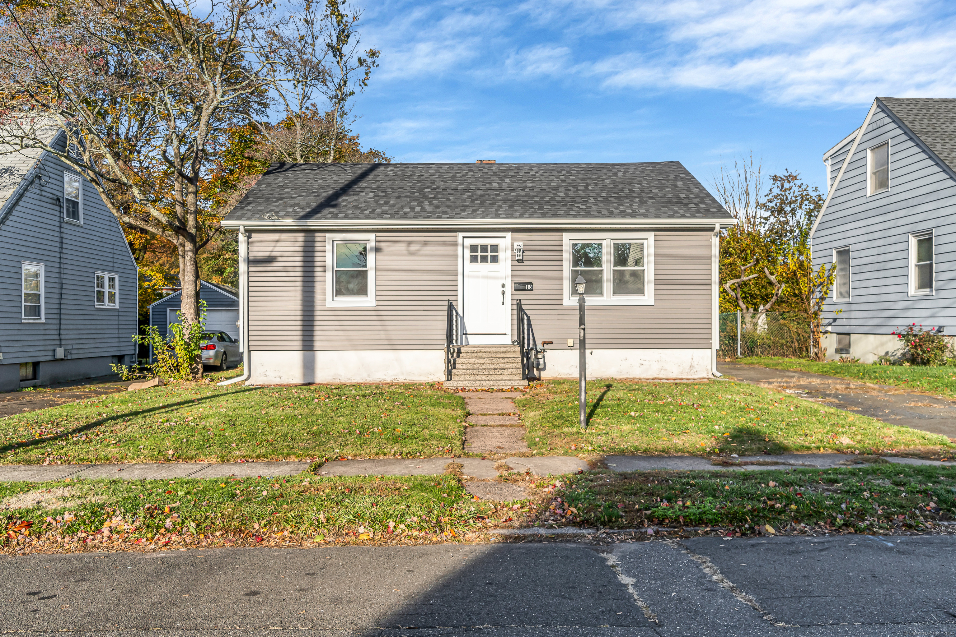 18 Lenox Street East Haven CT 06512