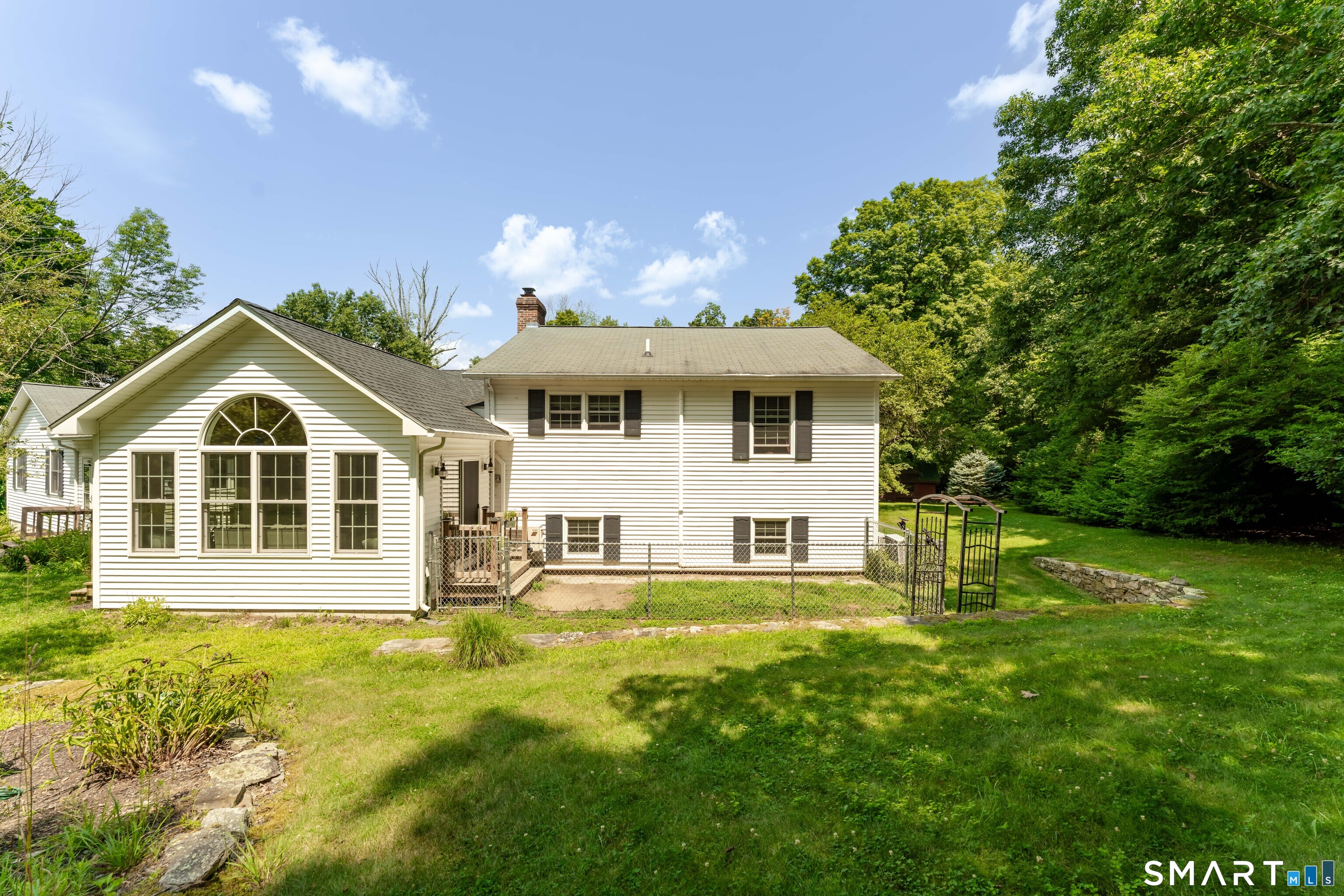 39 Fox Road Putnam CT 06260
