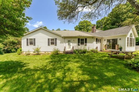 39 Fox Road Putnam CT 06260