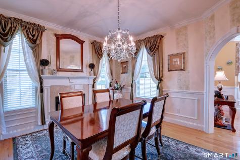20 Livingston Way Manchester CT 06040