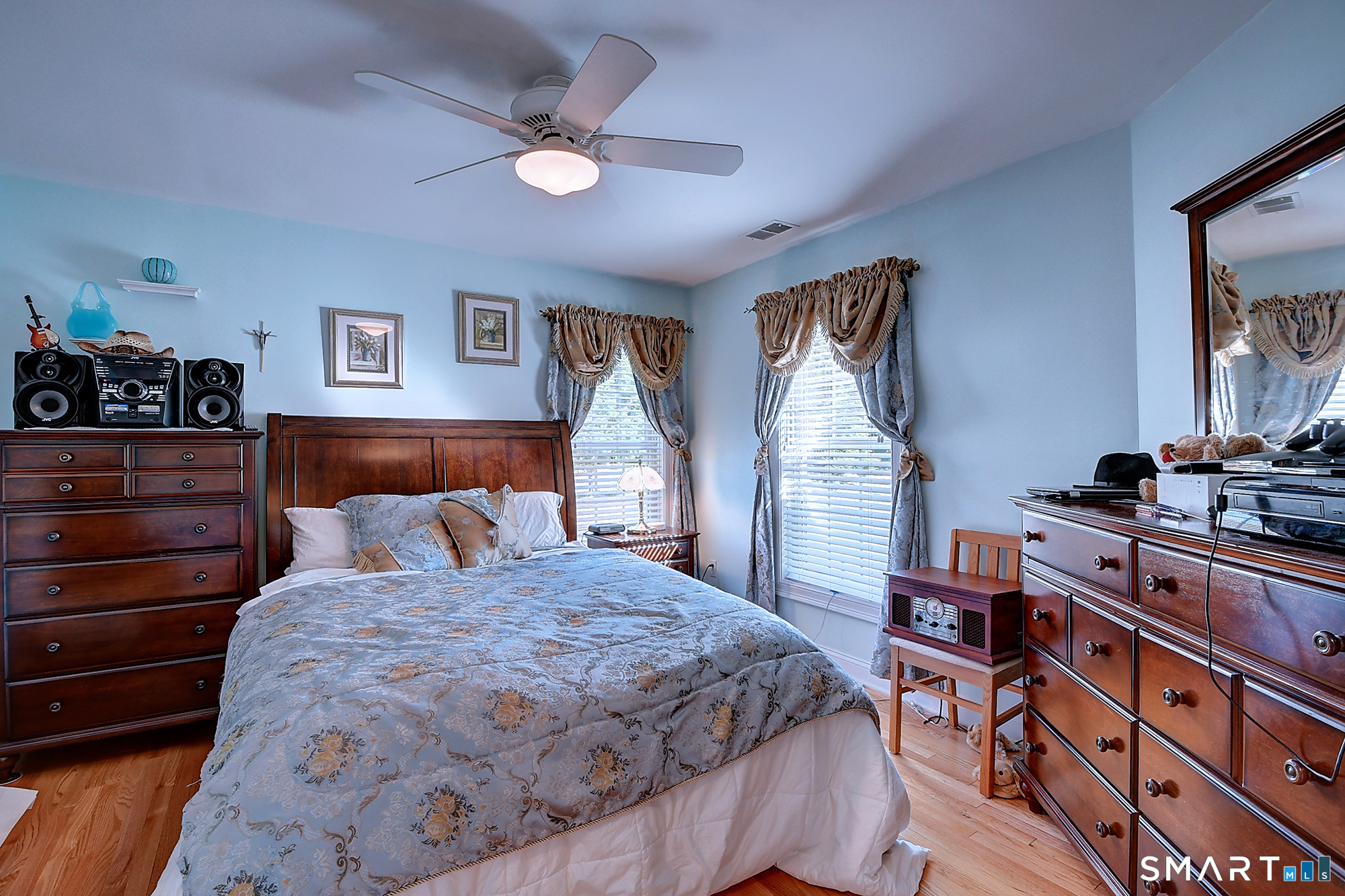 20 Livingston Way Manchester CT 06040