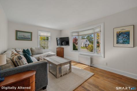 8 Maplewood Drive Clinton CT 06413