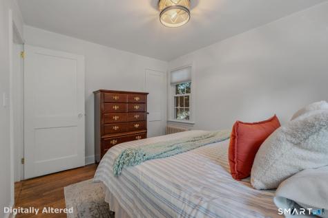 8 Maplewood Drive Clinton CT 06413