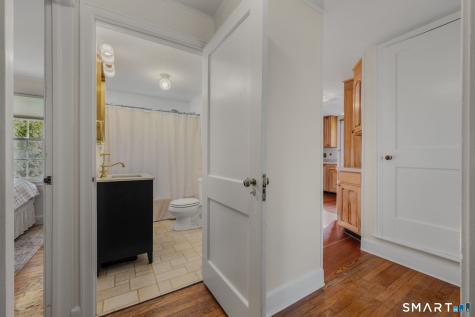 8 Maplewood Drive Clinton CT 06413
