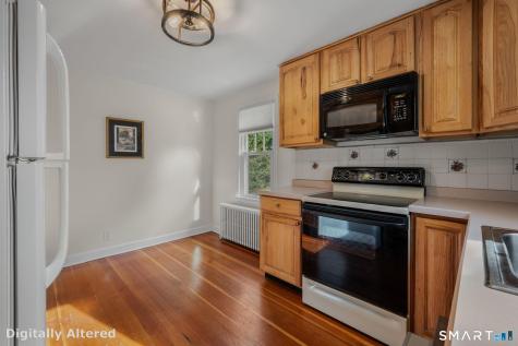 8 Maplewood Drive Clinton CT 06413