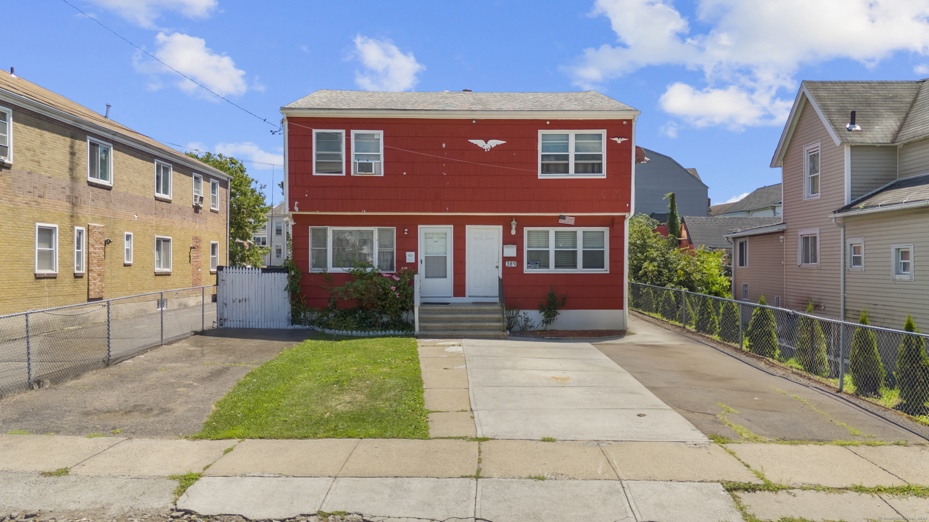 387 Charles Street Bridgeport CT 06606