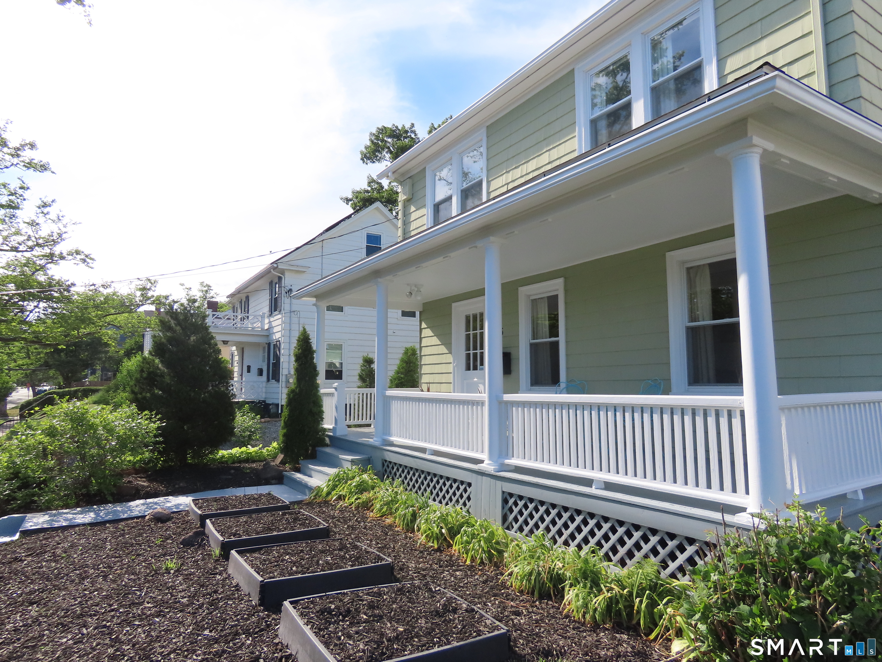 1885 Chapel Street New Haven CT 06515