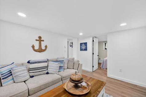 60 Wangonk Trail East Hampton CT 06424