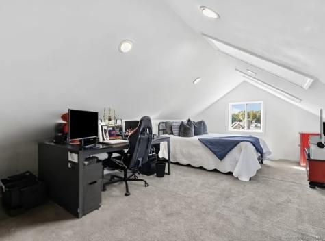 60 Wangonk Trail East Hampton CT 06424