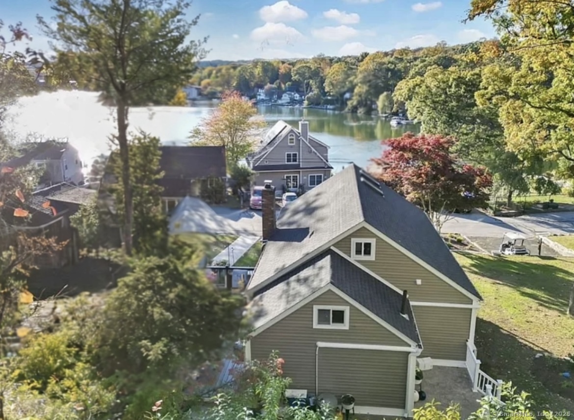 60 Wangonk Trail East Hampton CT 06424