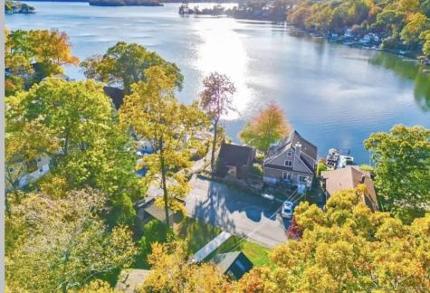 60 Wangonk Trail East Hampton CT 06424