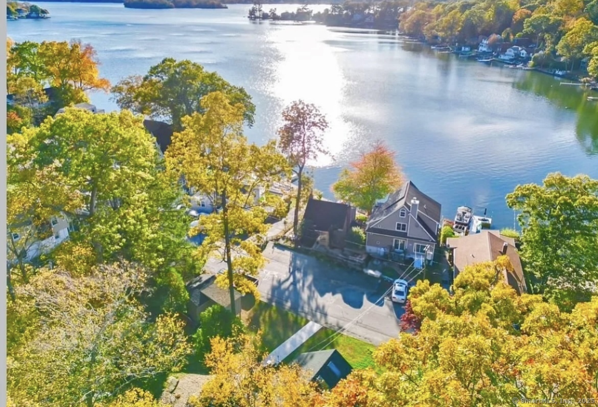 60 Wangonk Trail East Hampton CT 06424