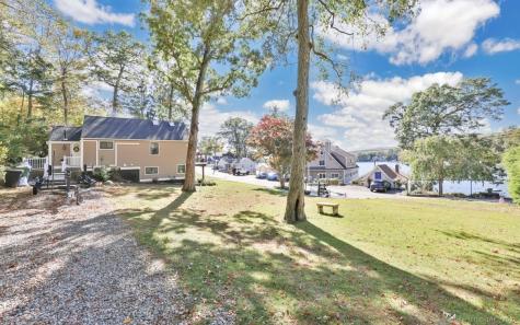 60 Wangonk Trail East Hampton CT 06424