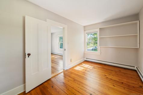 47 South Street Roxbury CT 06783