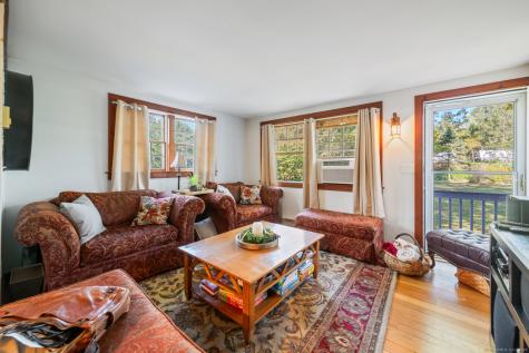 47 South Street Roxbury CT 06783