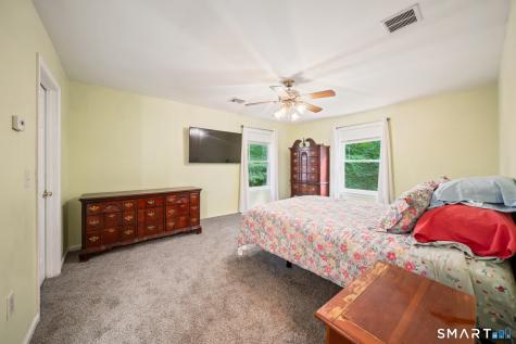 1 Lake Drive Oxford CT 06478
