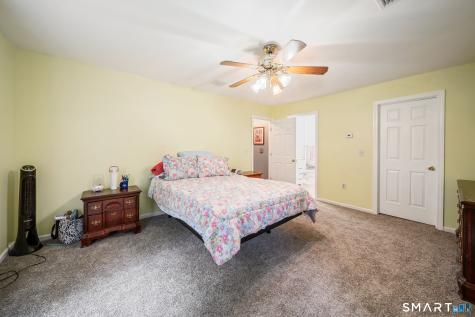 1 Lake Drive Oxford CT 06478