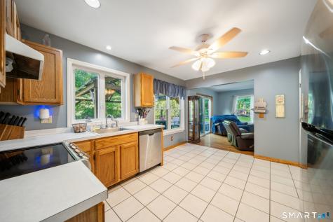 1 Lake Drive Oxford CT 06478