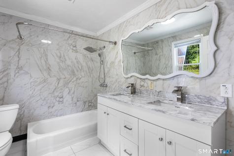 184 West Avenue Milford CT 06461