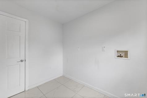 184 West Avenue Milford CT 06461