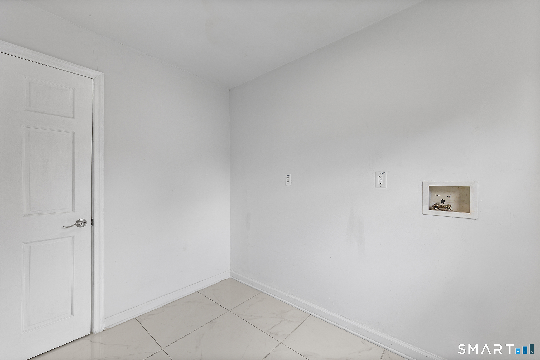 184 West Avenue Milford CT 06461