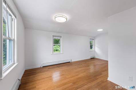 184 West Avenue Milford CT 06461