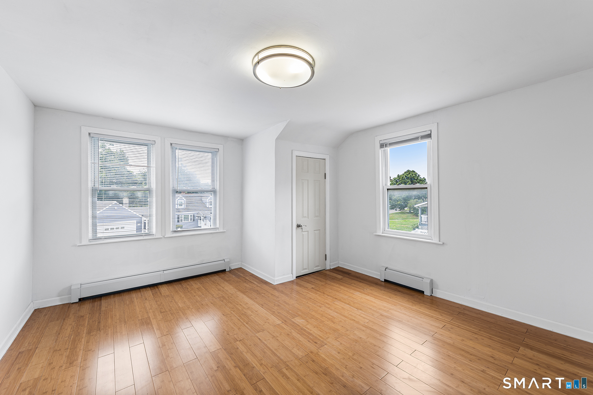 184 West Avenue Milford CT 06461