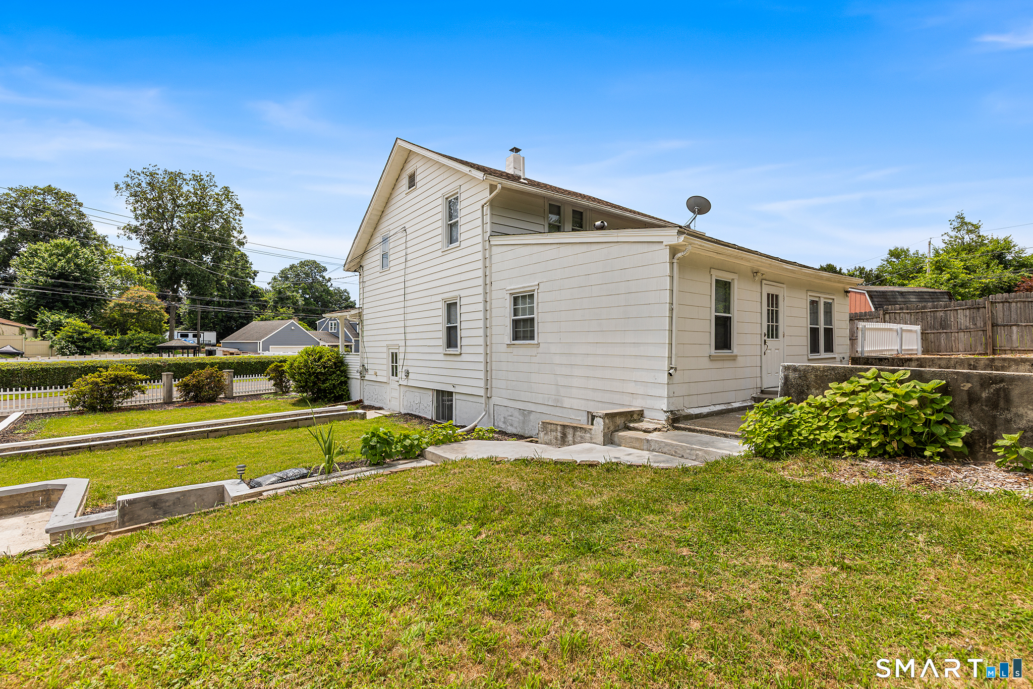 184 West Avenue Milford CT 06461